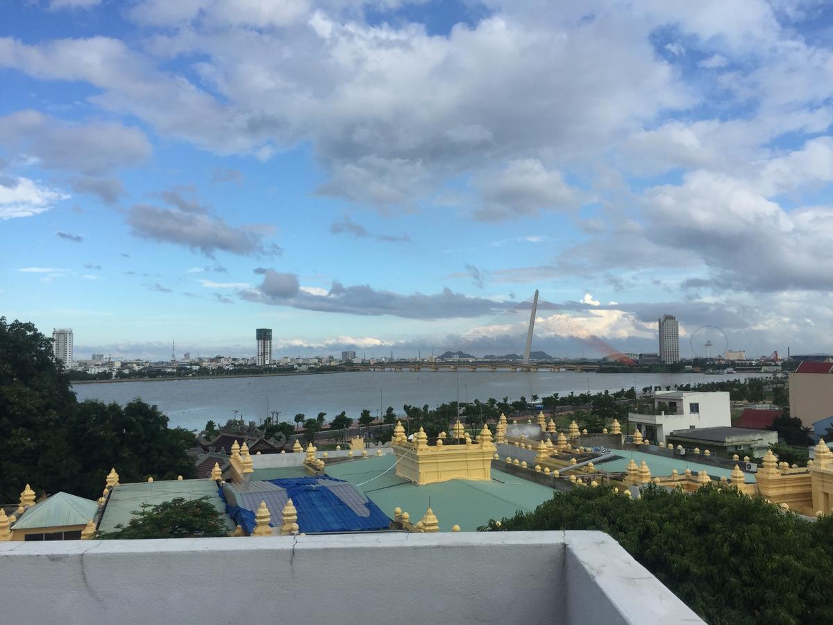 Khue My Hotel Дананг Екстериор снимка
